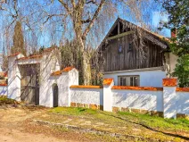 Prodej zemědělské usedlosti, Dolní Stakory, 300 m2