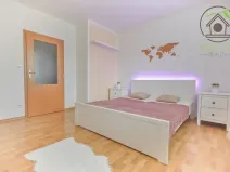 Prodej bytu 2+1, Plzeň - Skvrňany, Waltrova, 72 m2
