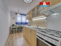 Prodej bytu 3+1, Hrádek - Nová Huť, 1. máje, 67 m2