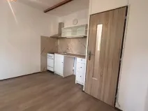 Pronájem bytu 1+1, Chomutov, Kyjická, 36 m2