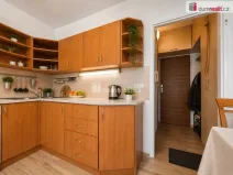 Prodej bytu 2+kk, Karlovy Vary - Stará Role, Kladenská, 36 m2