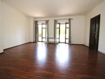 Pronájem bytu 1+kk, Mělník, náměstí Míru, 42 m2
