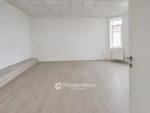 Pronájem kanceláře, Znojmo, Bezručova, 65 m2
