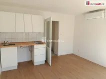 Pronájem bytu 1+kk, Praha - Strašnice, Za poštou, 28 m2