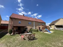 Prodej rodinného domu, Očihov, 280 m2