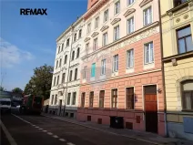 Pronájem bytu 1+1, Praha - Holešovice, U papírny, 50 m2