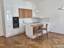 Pronájem bytu 2+kk, Praha, Šmeralova, 78 m2