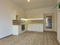 Pronájem bytu 3+1, Planá, 105 m2