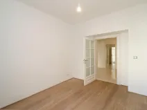 Pronájem bytu 3+1, Praha - Vinohrady, Vinohradská, 105 m2