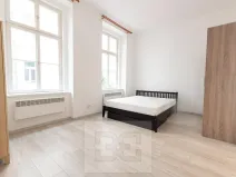Pronájem bytu 2+kk, Praha - Holešovice, Letohradská, 43 m2