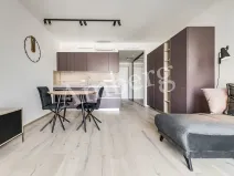 Pronájem bytu 1+kk, Praha - Karlín, Křižíkova, 34 m2