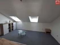 Pronájem bytu 1+kk, Olomouc, U podjezdu, 34 m2