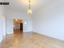 Prodej bytu 2+1, Praha - Bubeneč, náměstí Interbrigády, 95 m2