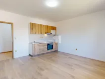 Pronájem bytu 1+kk, Senožaty, 31 m2