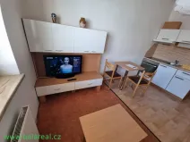 Pronájem bytu 1+1, Brno - Husovice, Elgartova, 32 m2