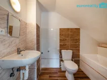 Pronájem bytu 1+1, Kraslice, Rybná, 30 m2