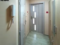 Prodej bytu 1+kk, Slaný, Na Dolíkách, 33 m2