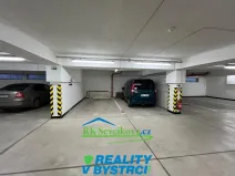 Pronájem garážového stání, Brno, Křepelčí, 15 m2