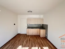 Pronájem bytu 1+kk, Hradec Králové, Pod Zámečkem, 27 m2