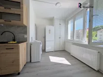 Pronájem bytu 2+1, Ostrov, Jungmannova, 59 m2