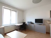 Pronájem bytu 1+kk, Praha - Záběhlice, Mikanova, 28 m2