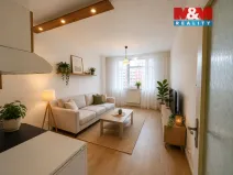 Prodej bytu 2+kk, Praha - Hlubočepy, Trnkovo náměstí, 45 m2