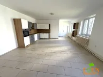 Pronájem bytu 3+kk, Plzeň, Úslavská, 75 m2