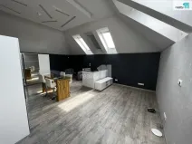 Pronájem kanceláře, Karlovy Vary - Dvory, Chebská, 61 m2
