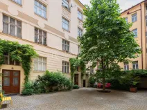 Pronájem bytu 4+1, Praha - Nové Město, Mikulandská, 84 m2