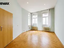 Prodej bytu 3+kk, Karlovy Vary, Zámecký vrch, 72 m2