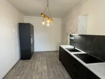 Pronájem bytu 3+1, Pardubice, náměstí Čs. legií, 96 m2