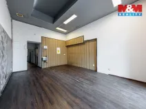 Pronájem obchodního prostoru, Karlovy Vary, Jaltská, 38 m2