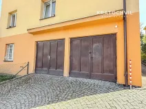 Prodej garáže, Praha - Smíchov, U Mrázovky, 14 m2