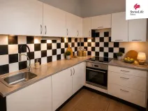 Prodej bytu 2+1, Jičín, Nám. V. Čtvrtka, 60 m2
