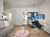 Prodej bytu 1+kk, Praha - Vinohrady, náměstí Jiřího z Lobkovic, 44 m2