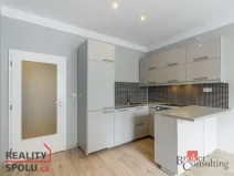 Pronájem bytu 2+kk, Praha - Podolí, Dvorecké náměstí, 40 m2