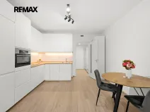 Pronájem bytu 1+kk, Praha - Hloubětín, Poděbradská, 37 m2