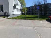Pronájem garážového stání, Jihlava, Královský vršek, 12 m2
