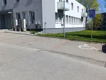 Pronájem garážového stání, Jihlava, Královský vršek, 12 m2
