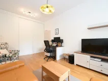 Pronájem bytu 2+1, Praha - Bubeneč, náměstí Interbrigády, 51 m2