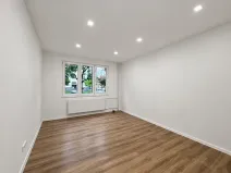 Pronájem bytu 2+kk, Ostrov, Kollárova, 38 m2