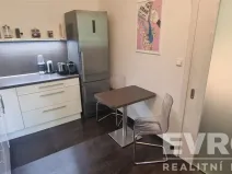 Prodej bytu 2+kk, Praha - Vinohrady, Hollarovo náměstí, 43 m2