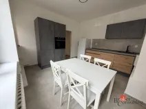 Pronájem bytu 2+1, Aš, Hlavní, 77 m2
