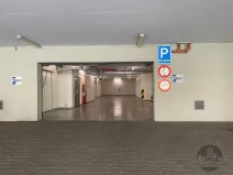 Pronájem garážového stání, Praha - Košíře, Plzeňská, 20 m2