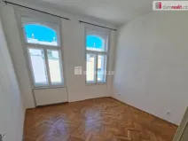 Pronájem bytu 2+kk, Praha - Žižkov, Krásova, 68 m2