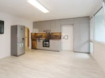 Pronájem bytu 4+kk, Praha, Kazašská, 107 m2
