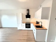 Pronájem bytu 1+kk, Praha - Hloubětín, Poděbradská, 31 m2