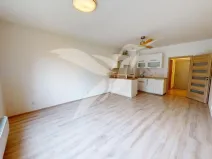 Pronájem bytu 1+kk, Plzeň, Špačková, 32 m2