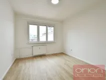 Pronájem bytu 2+1, Praha - Veleslavín, Na Petřinách, 52 m2