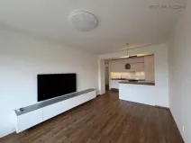 Pronájem bytu 3+kk, Praha - Žižkov, Pod lipami, 70 m2